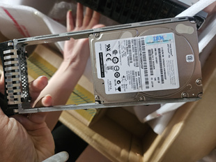 90Y8782 IBM 90Y8783 90Y8751 600GB 10K 硬盘ST600MM0006