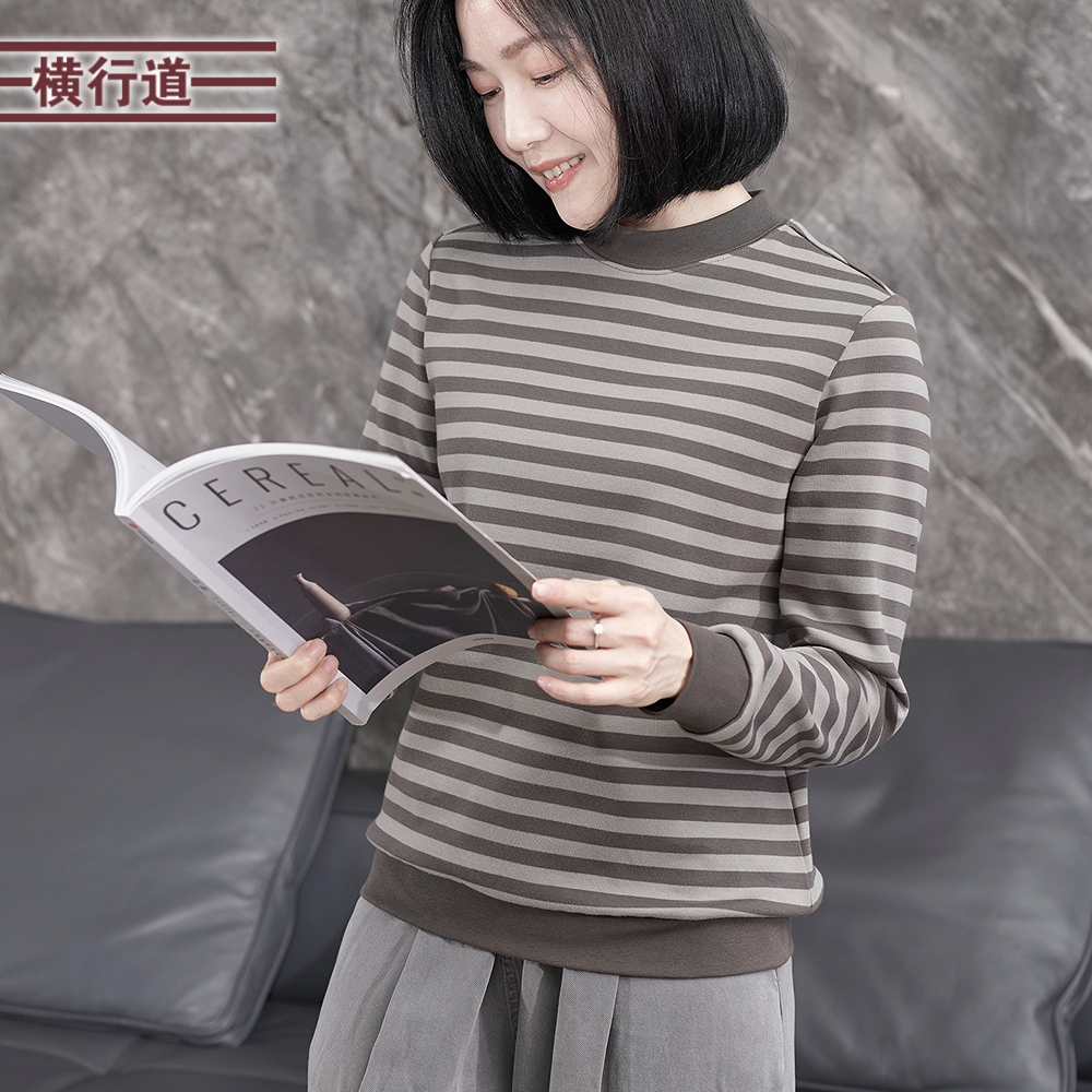 横行道半高领长袖法式条纹上衣