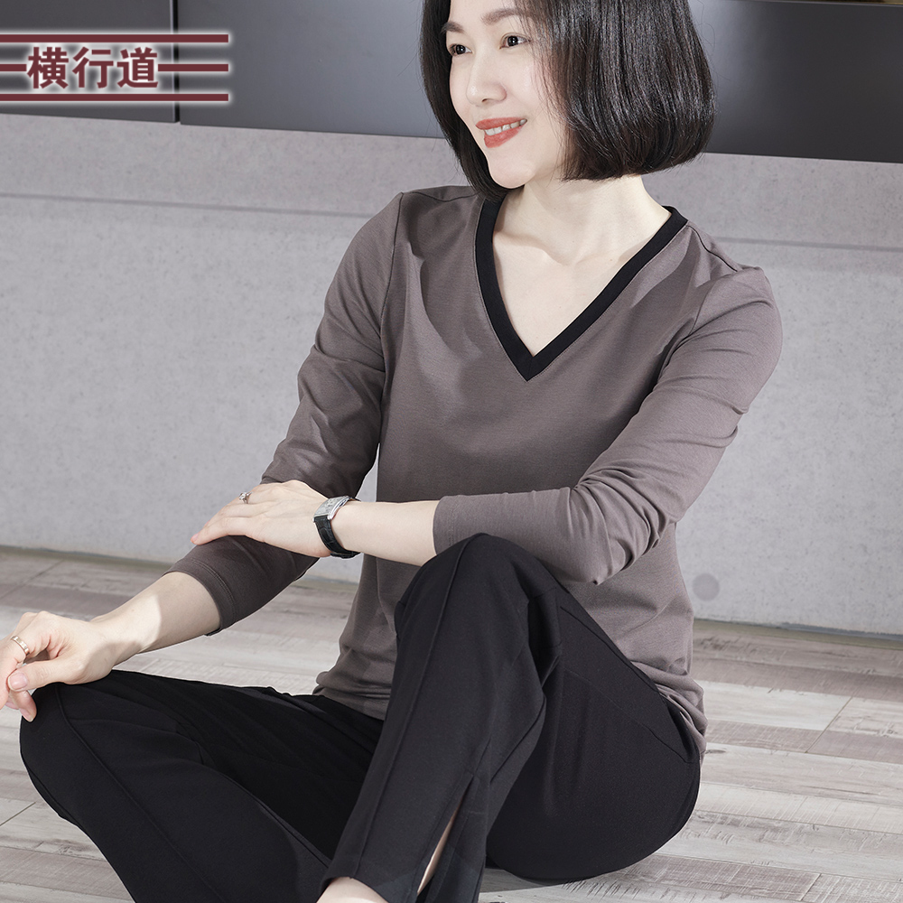 休闲简约 V领撞色 穿着舒适 不易变形