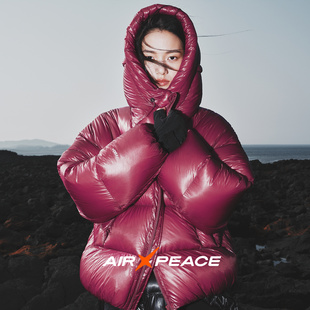 连帽亮面羽绒服新款 太平鸟 鹅绒面包服B2ACF440B AIRxPEACE