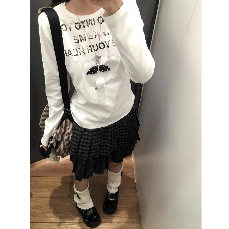 韩系复古字母印花正肩长袖T恤女