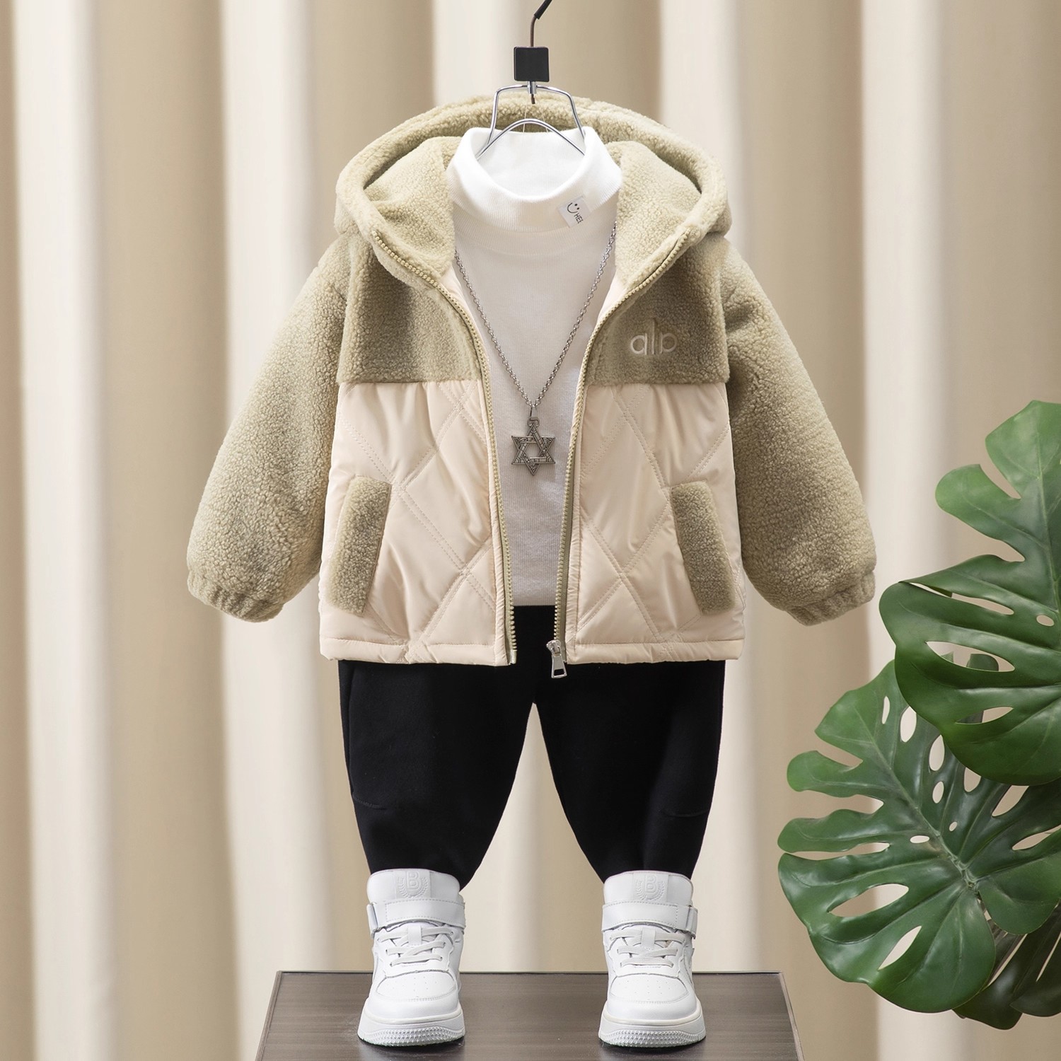 男童韩版羊羔毛拼接外套秋冬加绒加厚连帽拉链棉服宝宝洋气冬装