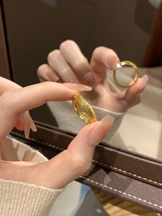 水星记双环戒指拉丝流金岁月环环相扣交叉指环轻奢简约百搭戒指