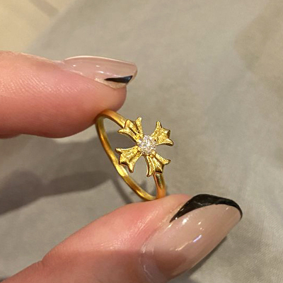 十字金刚杵戒指女古法金色十字架点钻爆闪尾戒复古小众设计食指戒