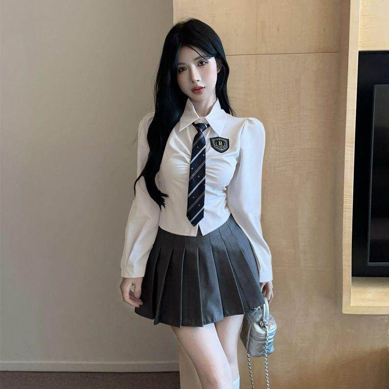 秋季学院风jk制服套装女设计感小清新纯欲长袖衬衫百褶短裙两件套