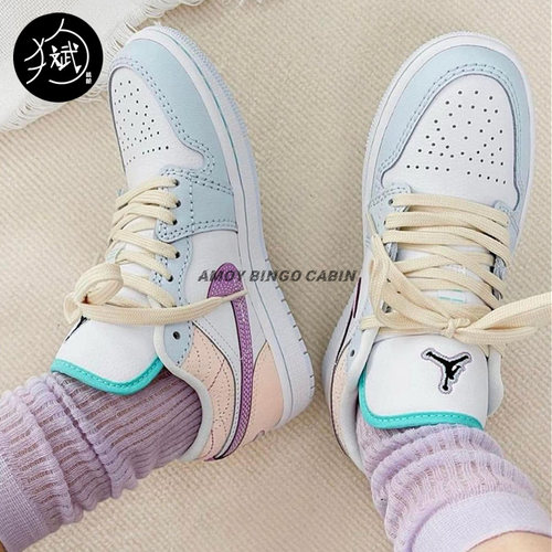 NikeAJ1女子白粉运动休闲篮球鞋