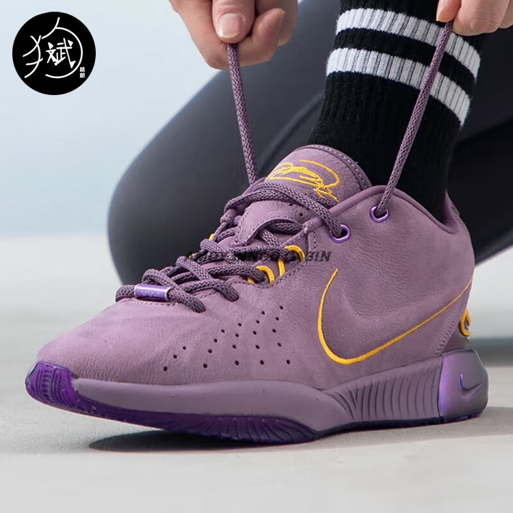 Nike詹姆斯21女子大童实战篮球鞋