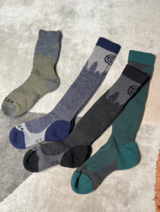 全身加厚滑雪袜 18%美丽奴羊毛中筒滑雪袜特保暖大童男女袜