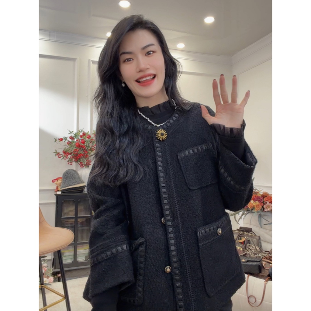 【都市格调】羊毛小香夹棉设计时髦显瘦黑色外套