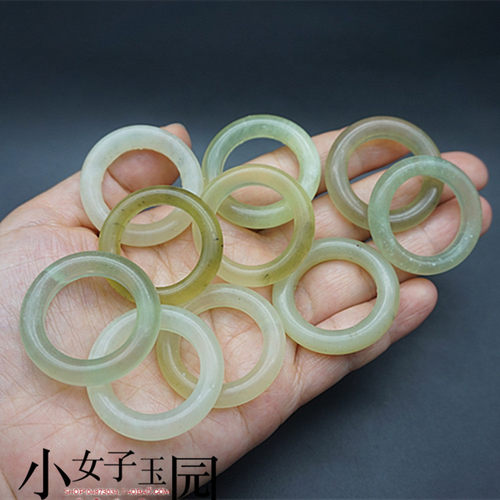 岫玉浅绿色圆环吊环玉环圆圈