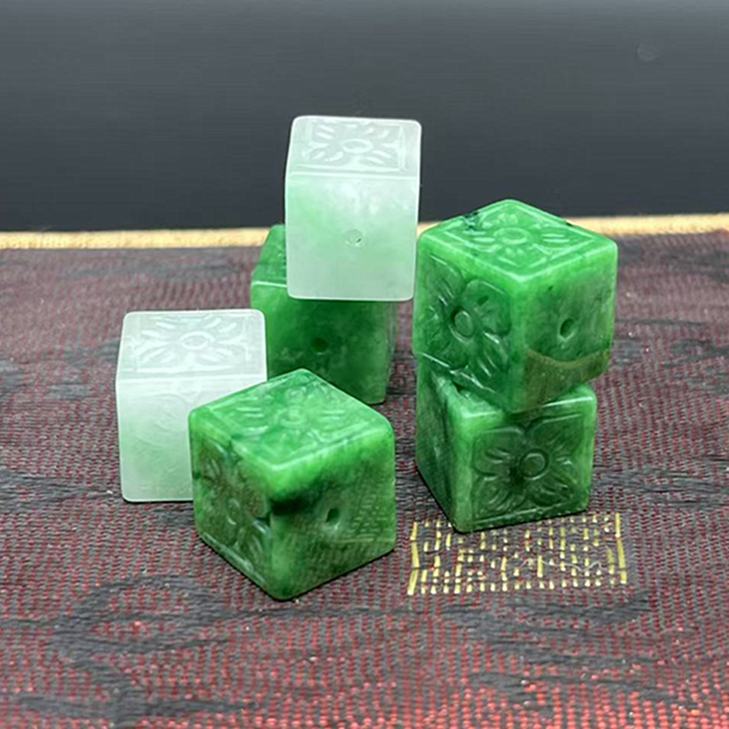 方块背云项链配珠隔珠