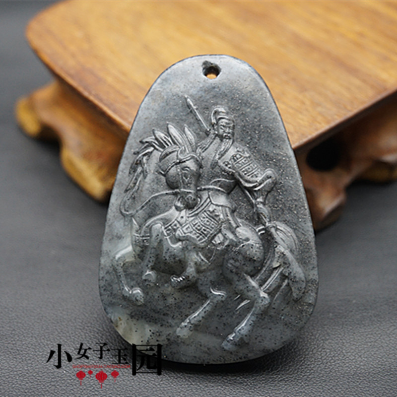 和田关公吊坠青花玉佩玉坠玉石