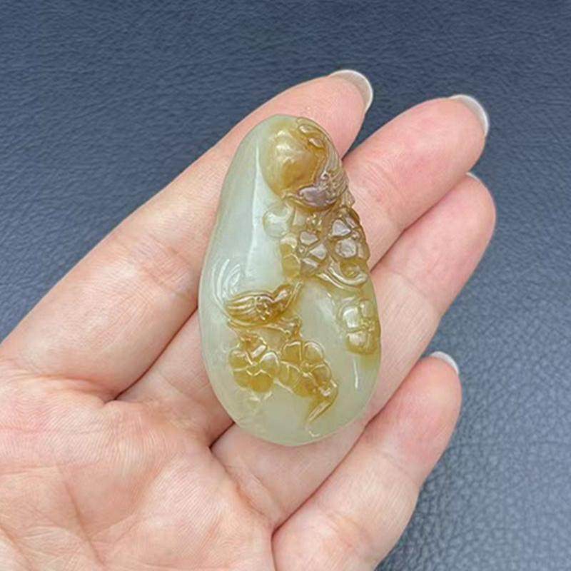 和田玉糖玉吊坠挂件颈饰项链坠
