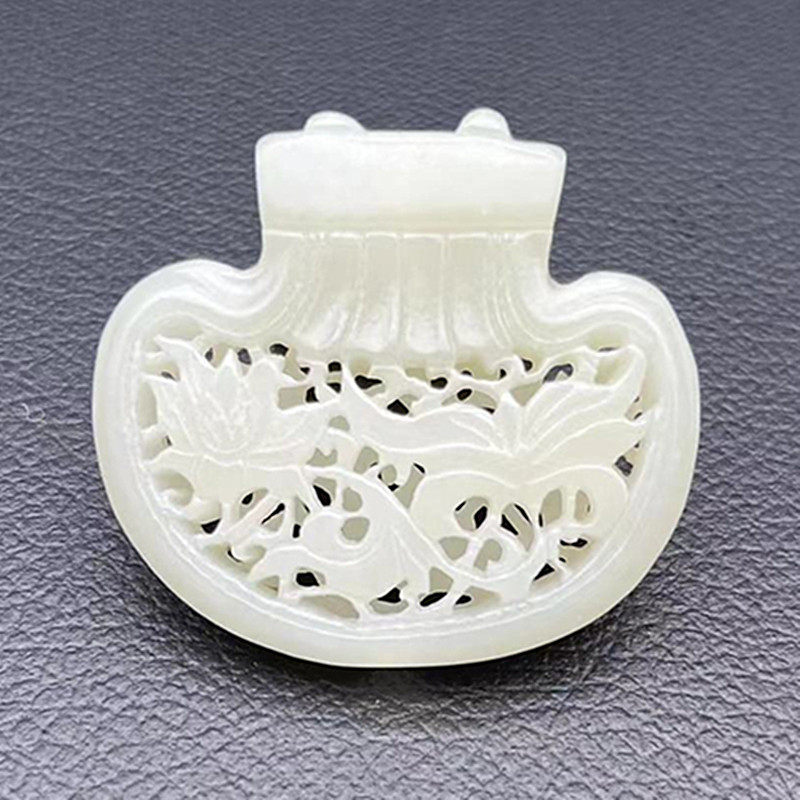 钱袋莲花香囊吊坠挂件和田玉拉丝镂空青白玉复古颈饰项链玉佩玉坠