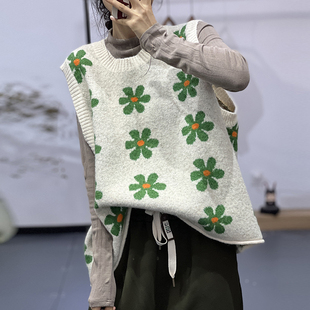 女 新品 冬季 素凡卡日系小清新甜美印花圆领背心百搭宽松无袖 针织衫