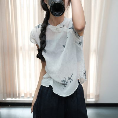 复古风文艺娴雅刺绣麻料衬衫
