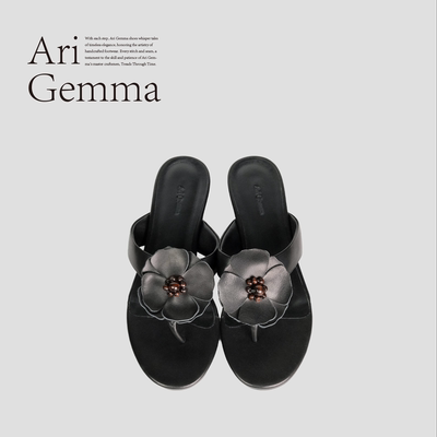 Ari Gemma｜Flower系列·花朵复古浪漫油蜡牛皮设计感夹趾凉拖女