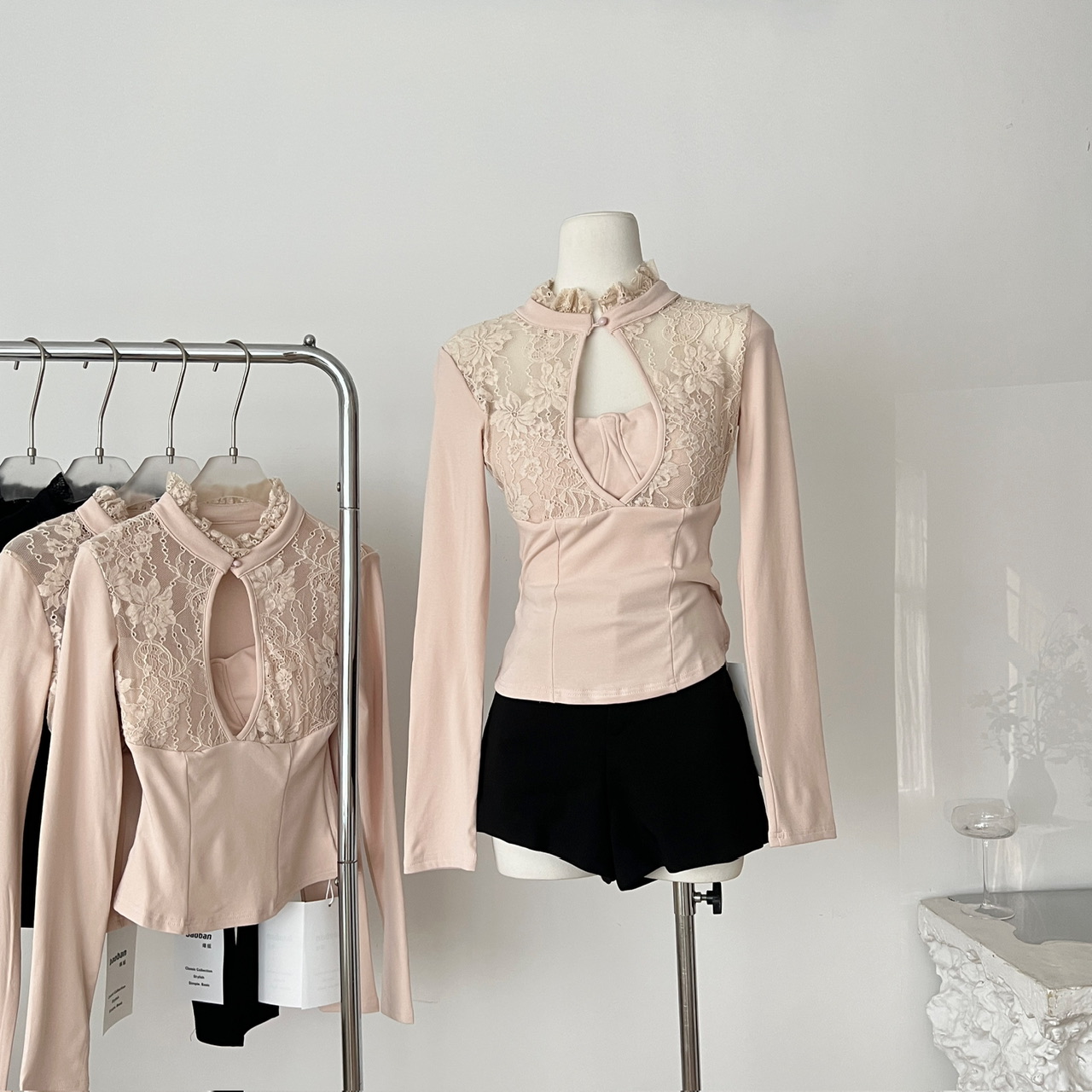 FuunJ 嗲囡公式设计感收腰显瘦蕾丝拼接打底衫女纯欲内搭打底上衣