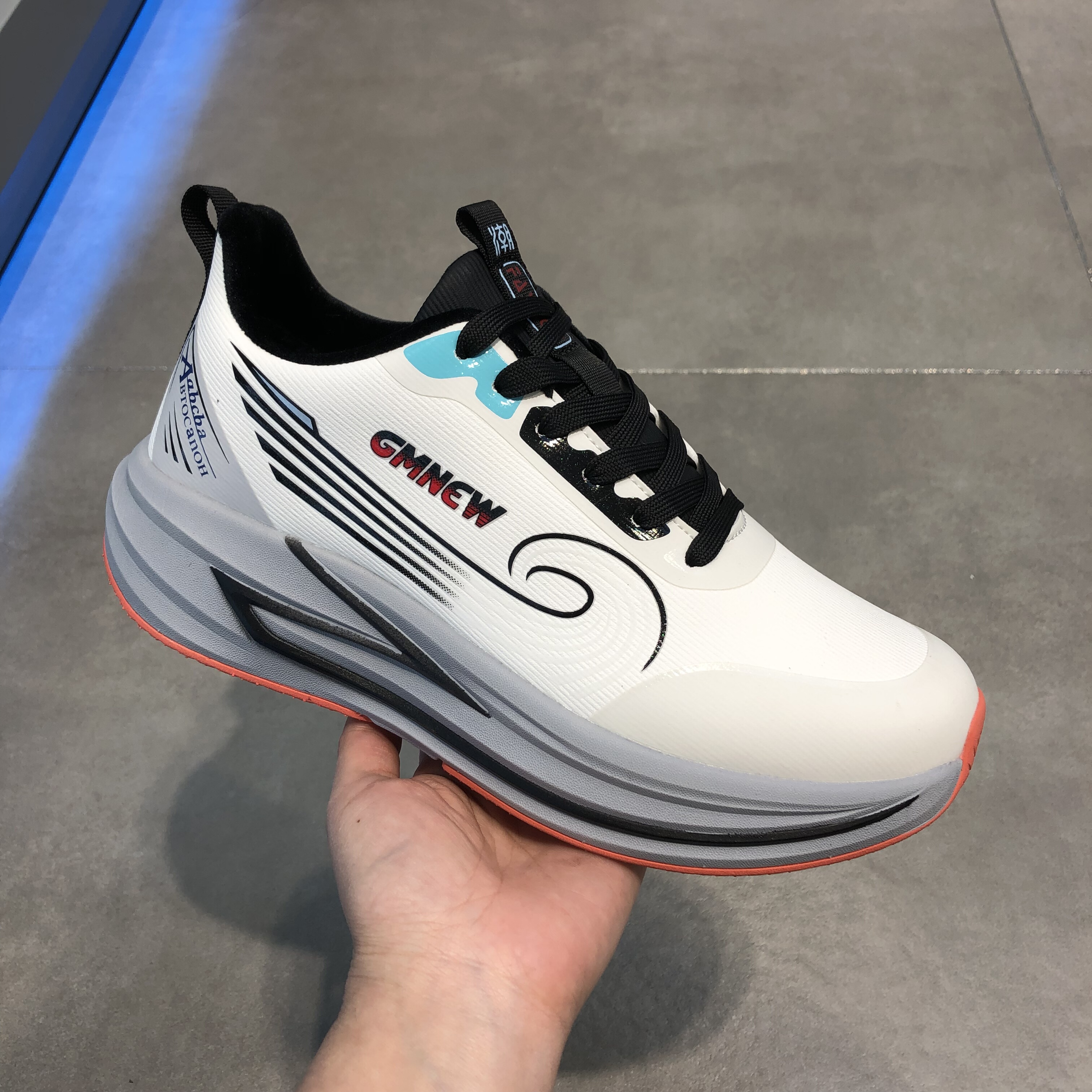 加绒保暖男鞋25冬季高弹缓震学生跑步鞋厚底情侣运动鞋简约休闲鞋