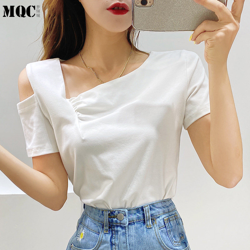 鸡皮肤穿不了漏肩短袖(鸡皮肤一辈子都穿不了裙子)