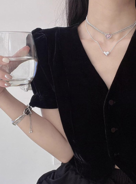 小众设计甜心涂鸦爱心项链女极简风时尚百搭甜美嘻哈高级感锁骨