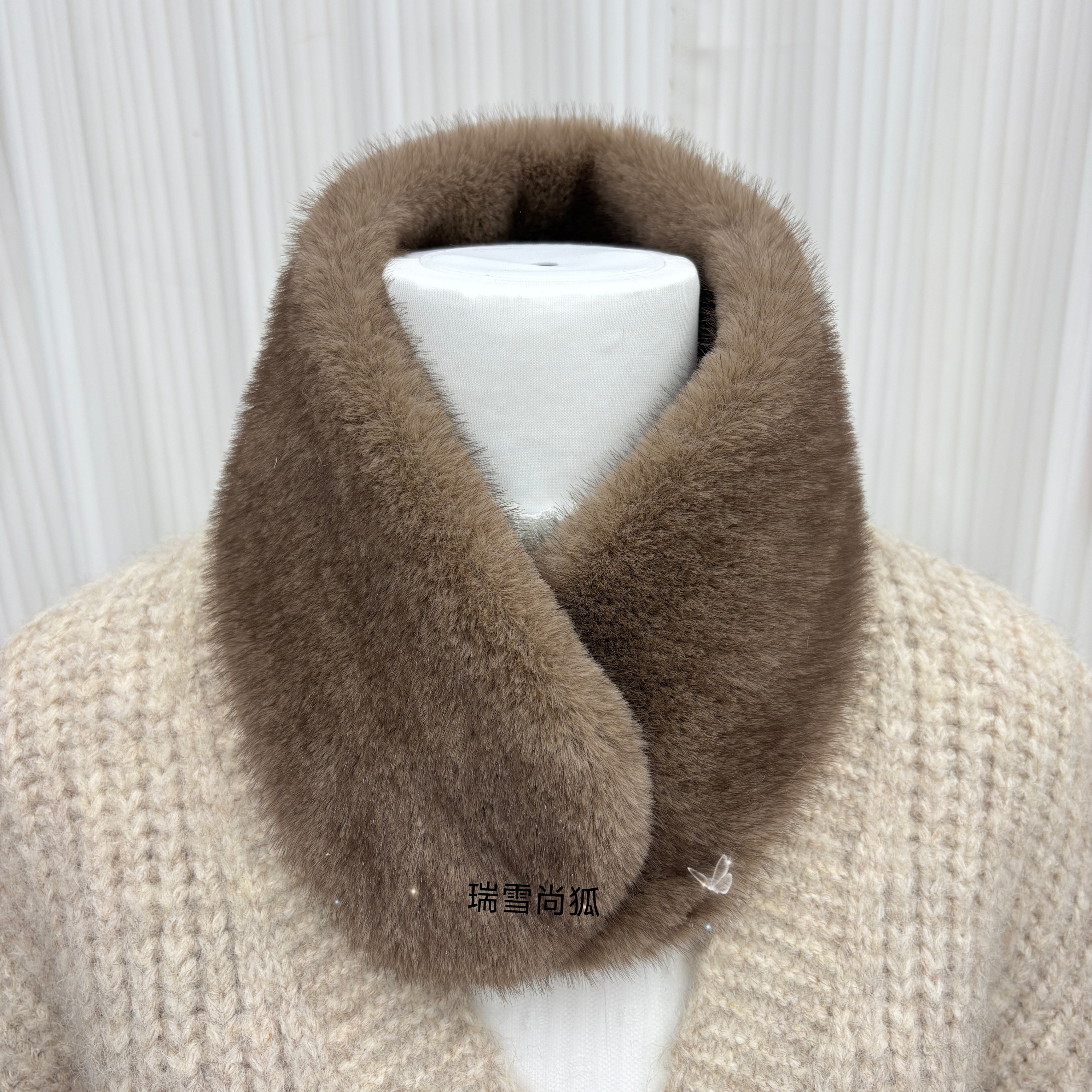 冬季新款仿水貂毛短款磁吸围脖加厚保暖毛绒围巾女百搭围脖脖套