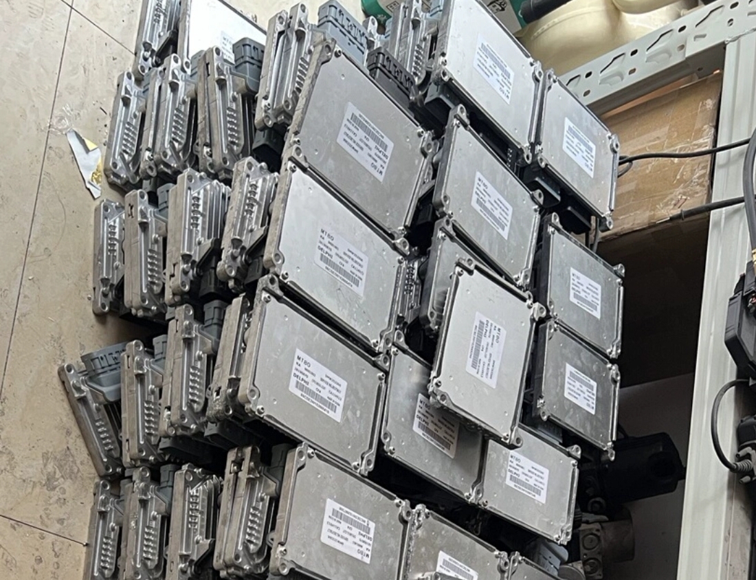 适配陆风X5X7X8发动机电脑板3610010HB1 28438161 SMW252657 B600