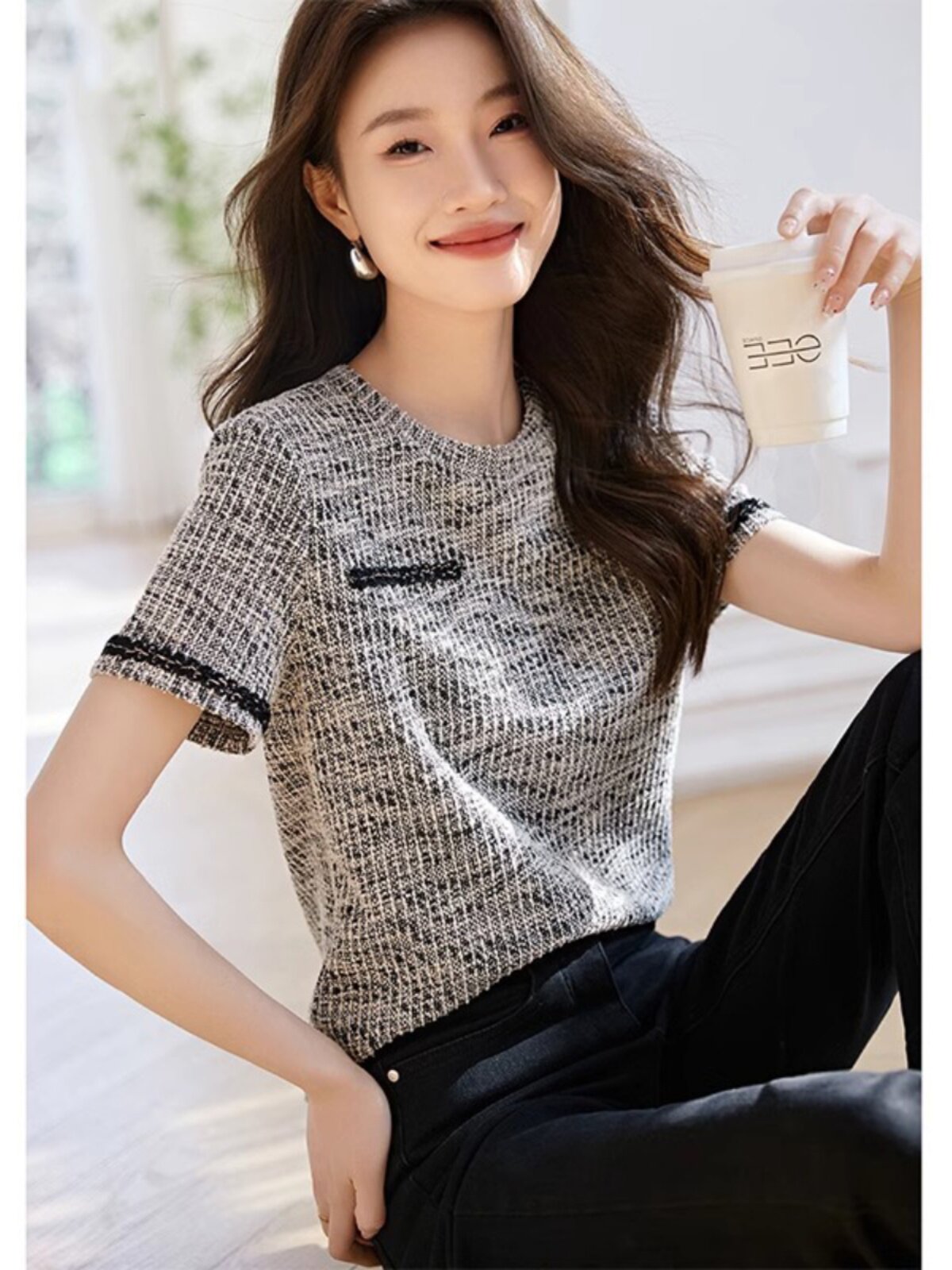 花呢风格织带短袖t恤女子夏季2025新设计优雅的底上衣的女性设计