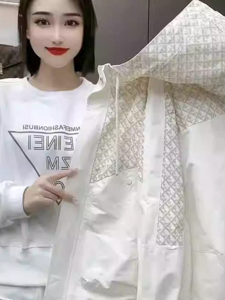 高级感撞色冲锋衣外套女春秋季2025新款休闲棒球服夹克上衣女连帽