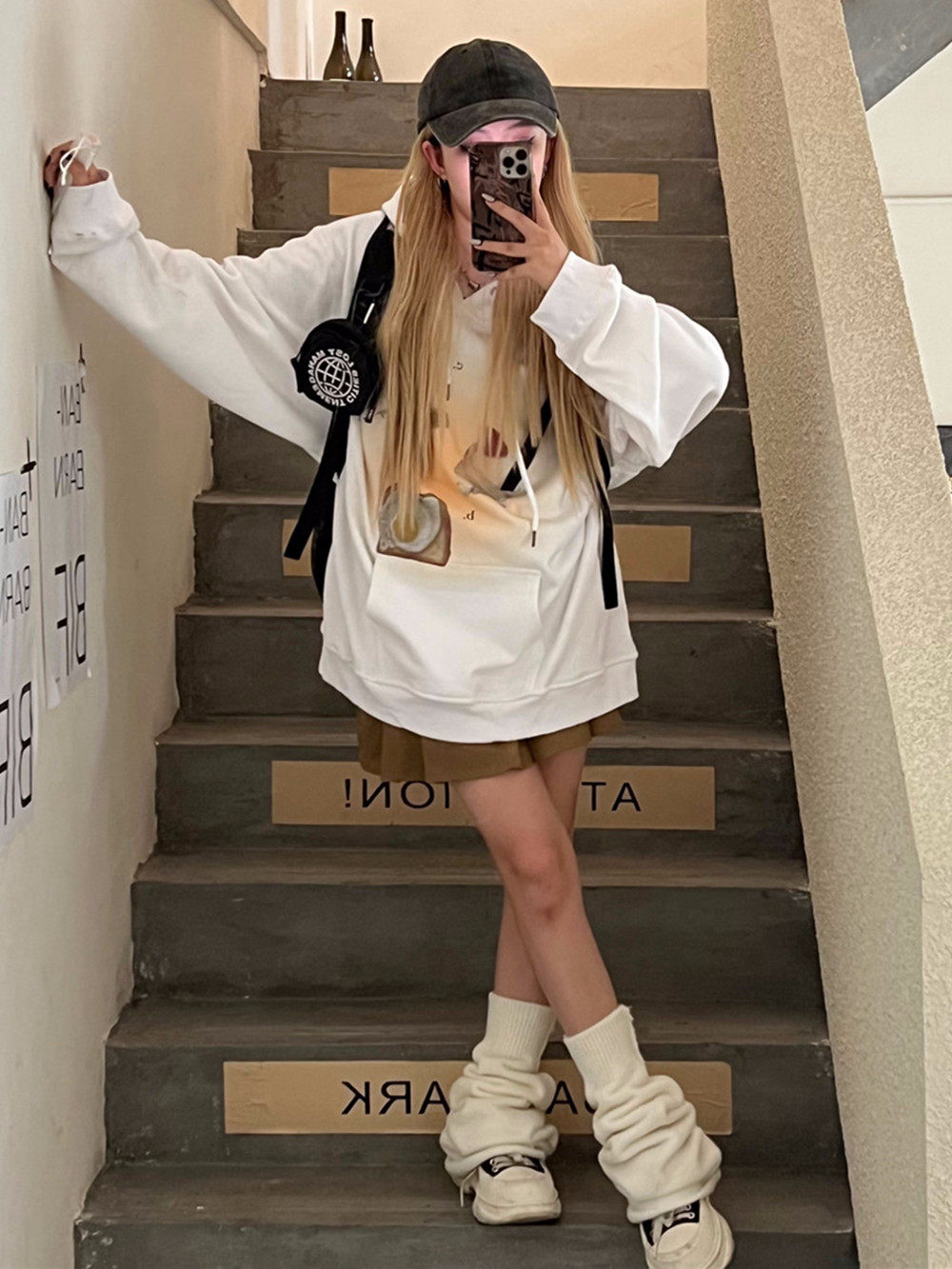 凡他姨【来份早餐】黄油蛋糕煎蛋印花连帽卫衣加绒韩版套头上衣女