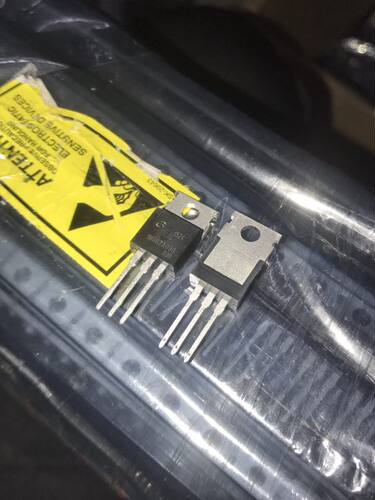 全新原装进口 GP1M007A090FH MOSFET N-CH 900V 7A TO-220 可直拍