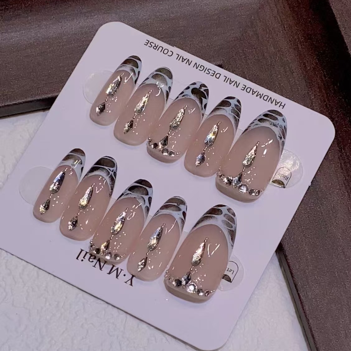 媛满【野味】裸色法式豹纹钻石仙仙纯欲纯手工穿戴美甲短款新款