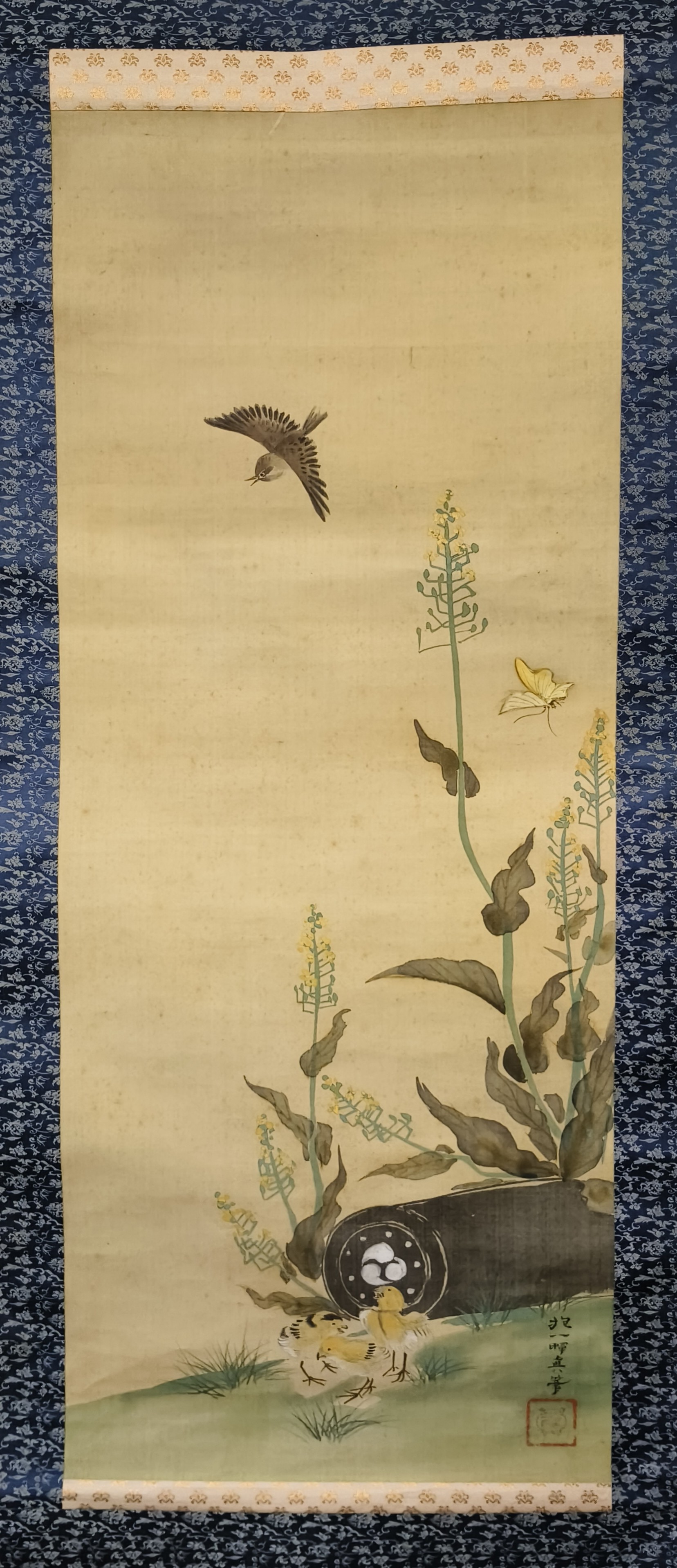 美洋阳海外日本回流融合传统与现代元素立轴画绢本绫裱木轴QH156