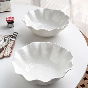 法式 外贸订单 精致浮雕荷花边陶瓷白色大菜碗水果盘 Garden Annie