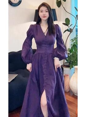 简单大方超好看的连衣裙2024初秋法式气质收腰紫色长袖绝美小裙子