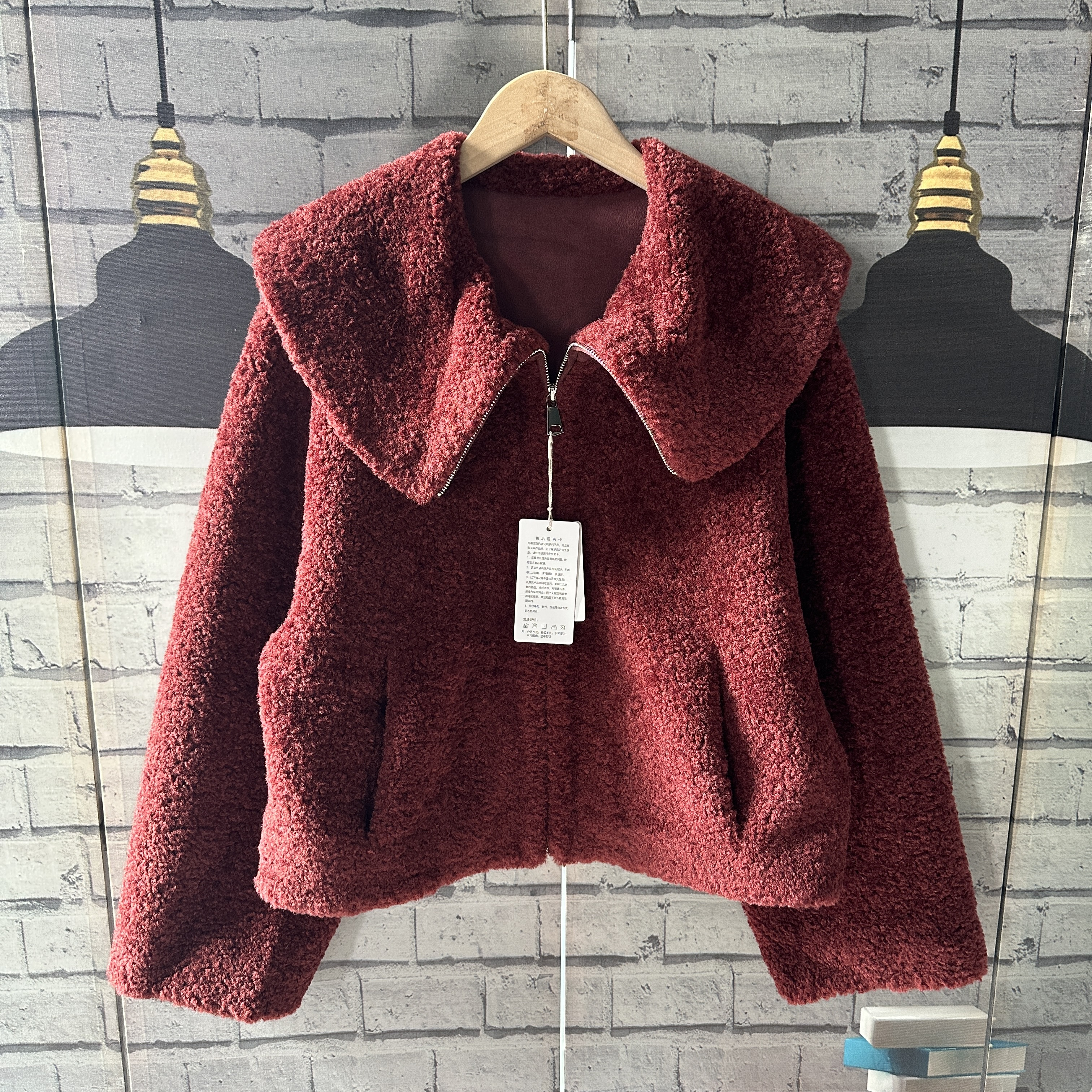 胸围20衣长52冬新品翻领加厚保暖麂皮绒一体皮毛拉链大翻领外套女