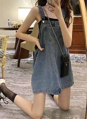 牛仔背带裙女装春夏季小个子连衣裙女2025新款学生韩版宽松短裙子