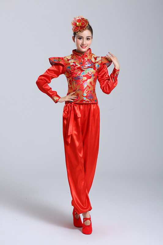 民族风舞狮队打鼓服