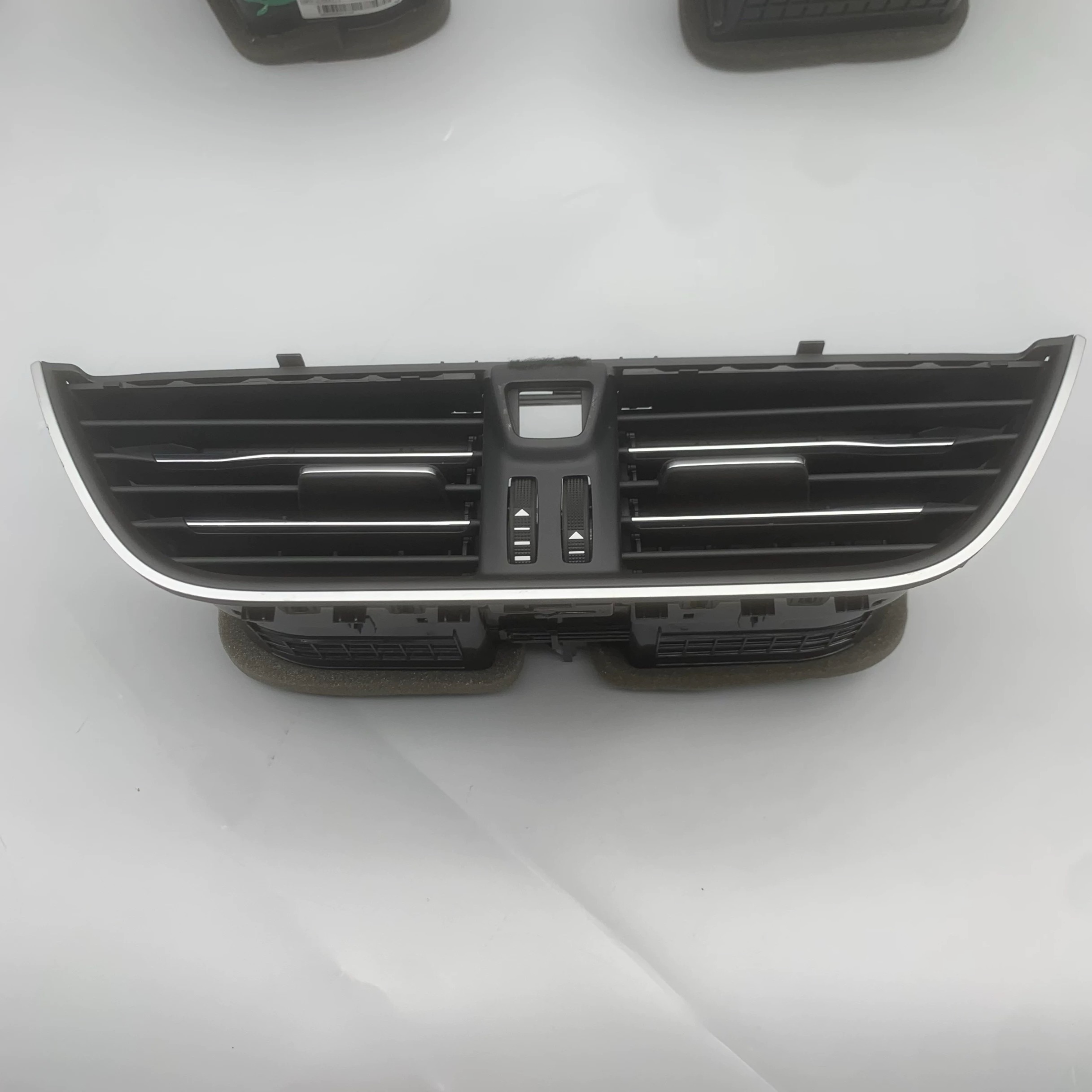 19-24款全新福克斯锐际仪表台出风口后排风口中控空调风口格栅片