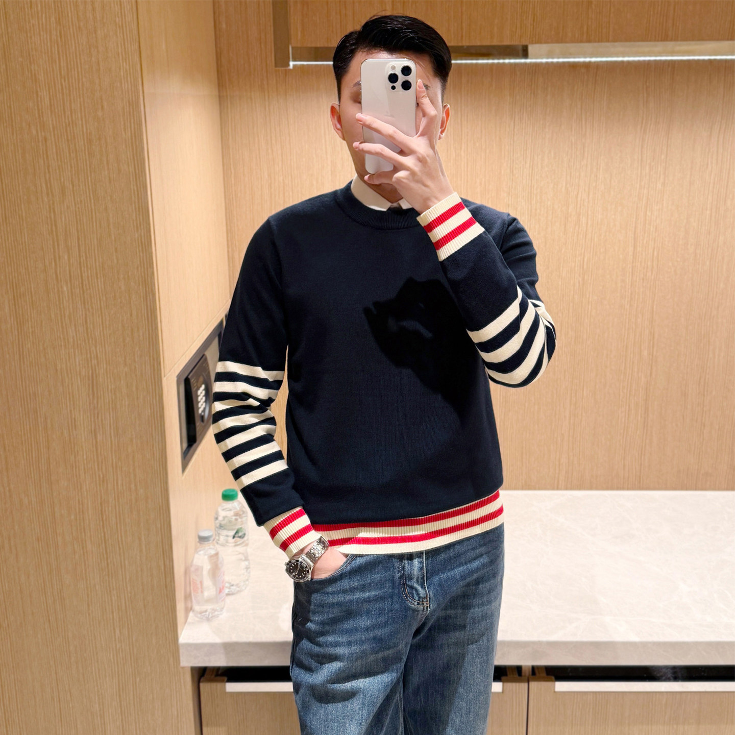 法式奢华衣服男款2026新款洋气条纹撞色修身针织衫上衣圆领毛衣男