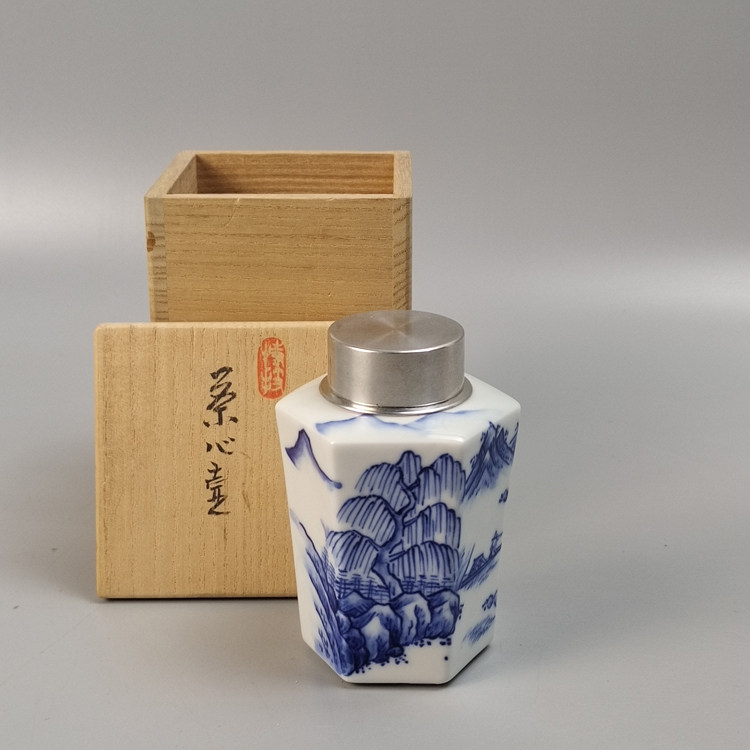 平安春峰造锡口日本清水烧染付茶筒茶叶罐茶心壶。未使用品带原箱
