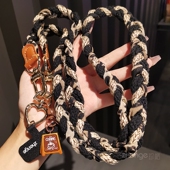 马尾编织结实耐用小众精致高级感户外旅游登山出行防丢摔电话套壳挂件肩背带子新款 手机挂绳女士斜挎长款 时尚