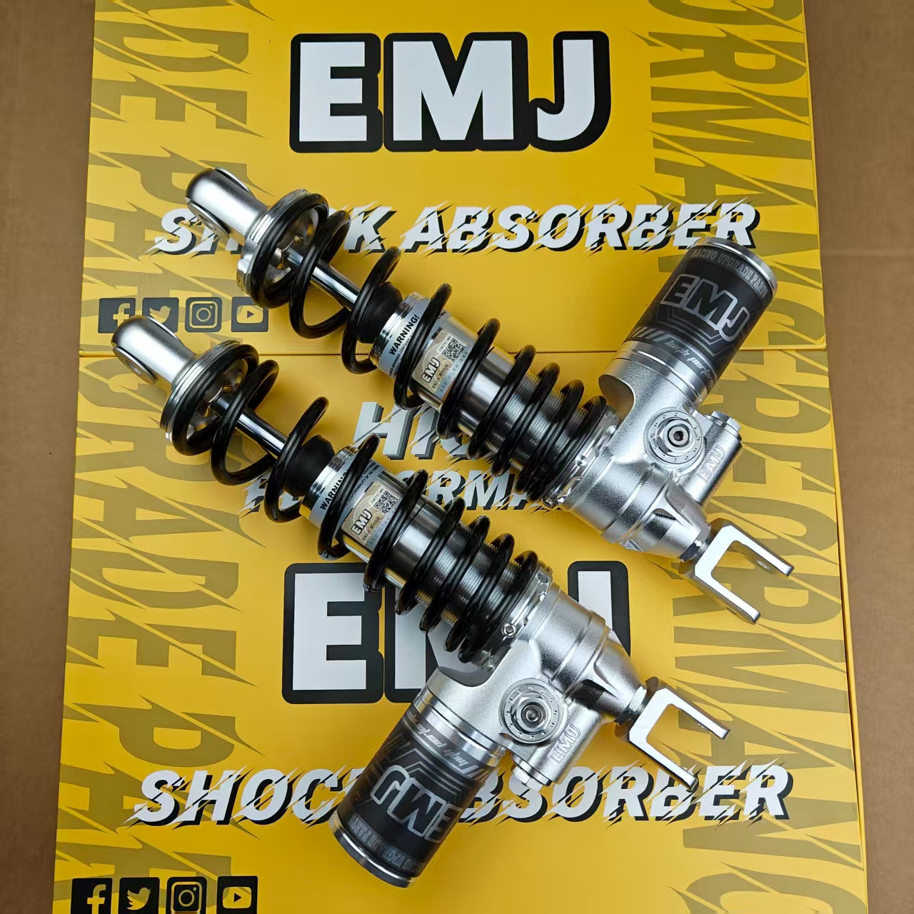 九号电动车后避震器三可调真气瓶