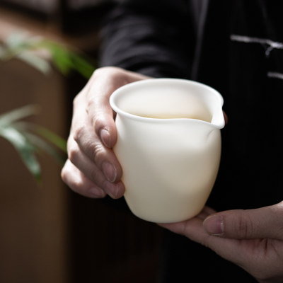 公道杯分茶器茶海公杯羊脂玉白瓷冰种玉瓷茶具套装中国白德化