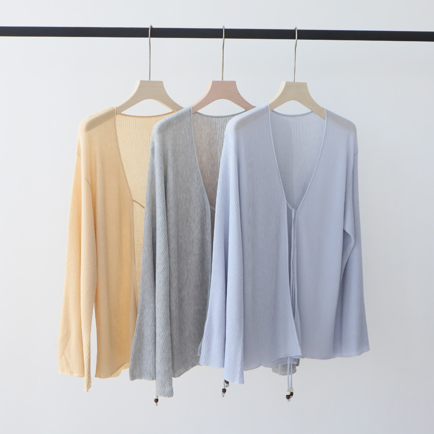 莱赛尔天丝春季新款针织衫开衫高级感无扣早春外塔女设计感喇叭袖,女装/女士精品,毛针织衫,淘宝优惠券,粉丝福利购,淘宝优惠卷