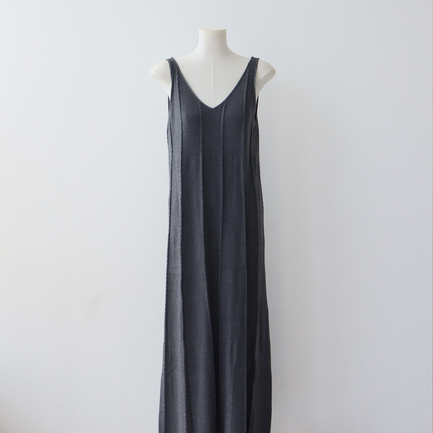 早秋裙子羊毛混纺针织吊带连衣裙