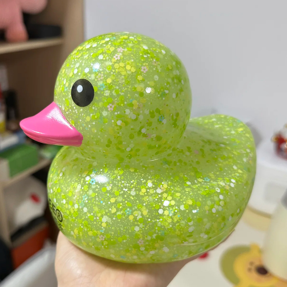 林里大鸭子亮片鸭樱花星空果冻鸭大号鸭周边玩具摆件 - 封面