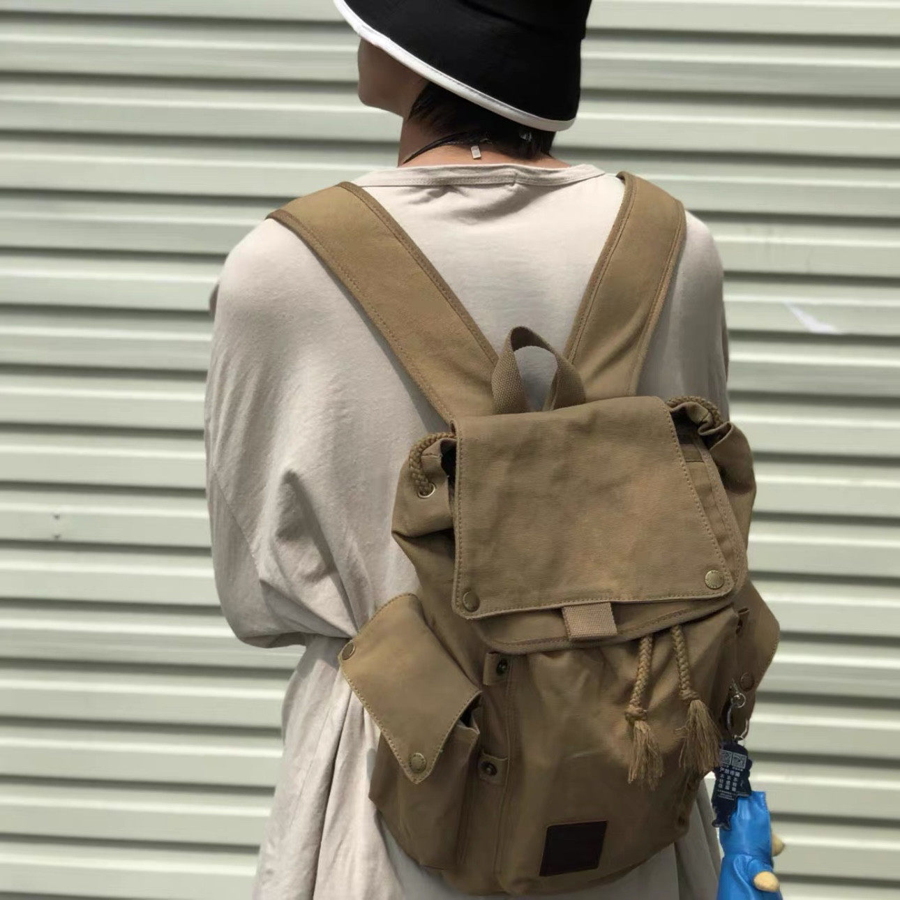户外露营登山双肩包帆布