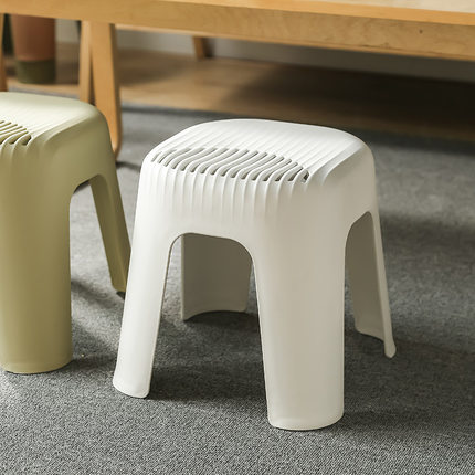 塑料小凳子加厚家用小板凳大人圆凳可叠放茶几凳浴室防滑儿童矮凳