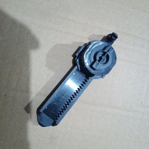 用吉利远景X3 X6 GX7帝豪杂物箱手套箱阻尼工具箱限位器